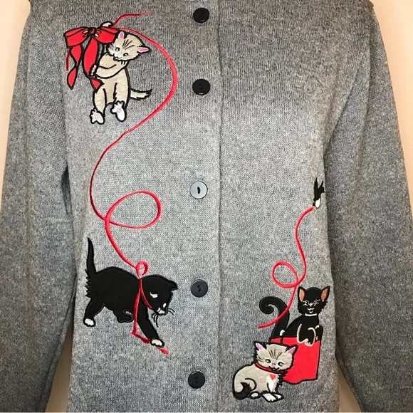Vintage Holiday Embroidery Kitty Ugly Sweater Christmas Button Festive 90's Y2K - Picture 8 of 16